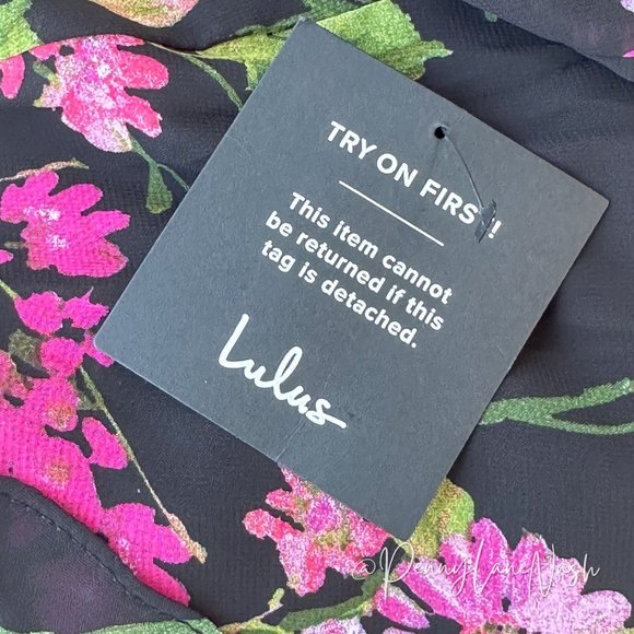 NWT Lulu's Blooming Love Floral Print Ruffled Jumpsuit Black - Picture 6 of 15